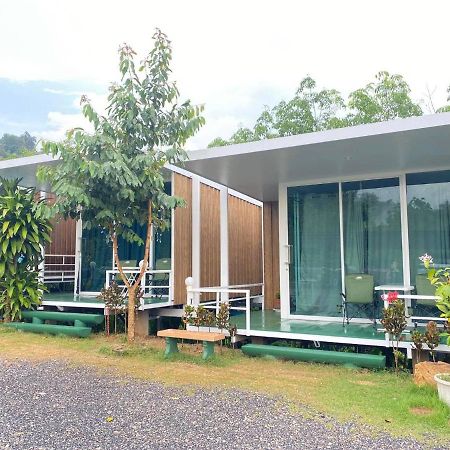 99 Camp And Cafe Vila Khao Sok National Park Exterior foto